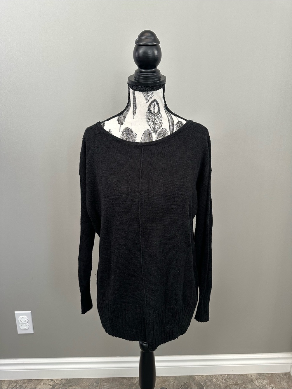 Banana Republic Black Crewneck Lightweight Knit Sweater